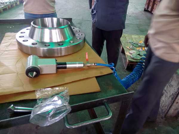 Flange Hole Deburring Machine